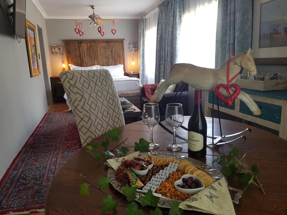 The Place Guesthouse ปาเรส ภายนอก รูปภาพ