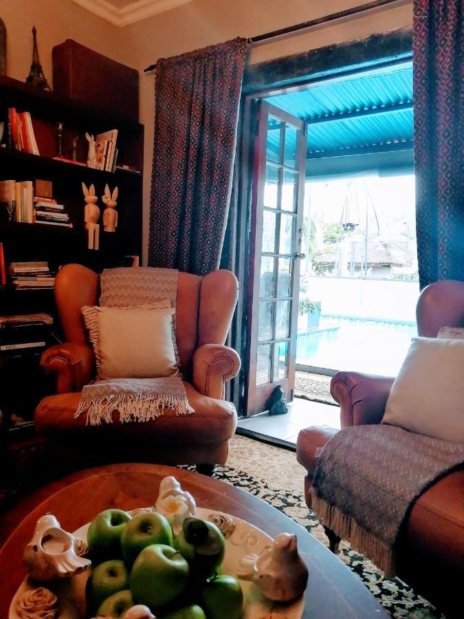 The Place Guesthouse ปาเรส ภายนอก รูปภาพ