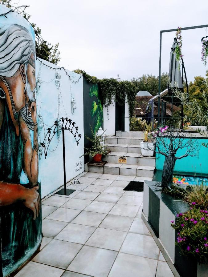 The Place Guesthouse ปาเรส ภายนอก รูปภาพ