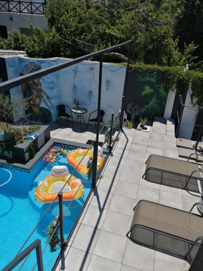 The Place Guesthouse ปาเรส ภายนอก รูปภาพ