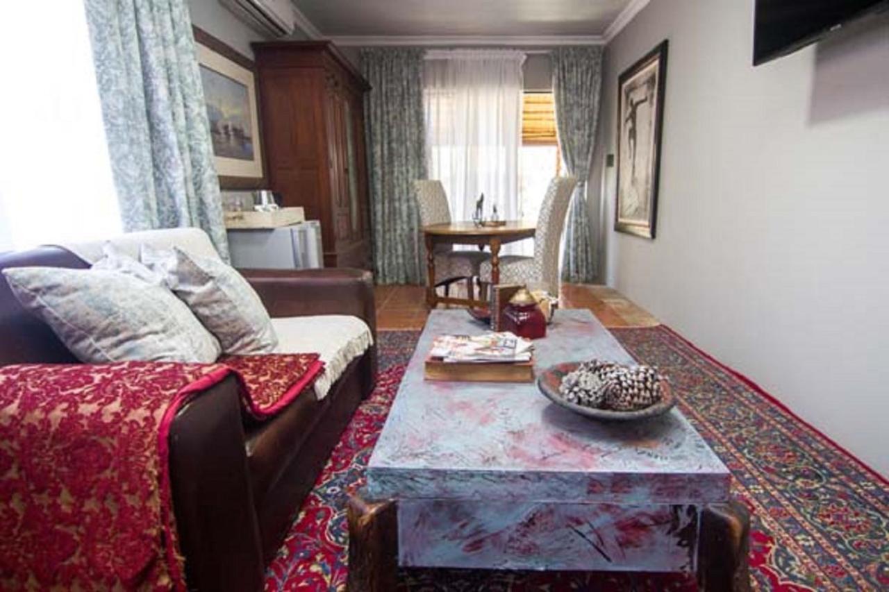 The Place Guesthouse ปาเรส ภายนอก รูปภาพ
